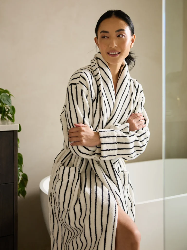 Striped Luxe Bath Robe manufacturer