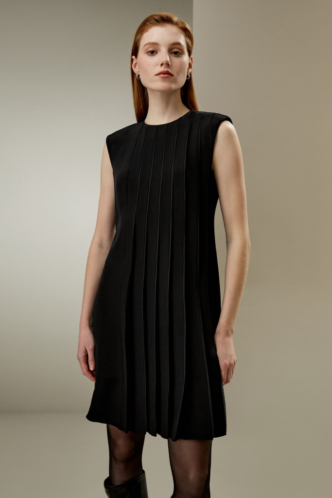 custom design Sleeveless accordion pleated silk dress manufacturer