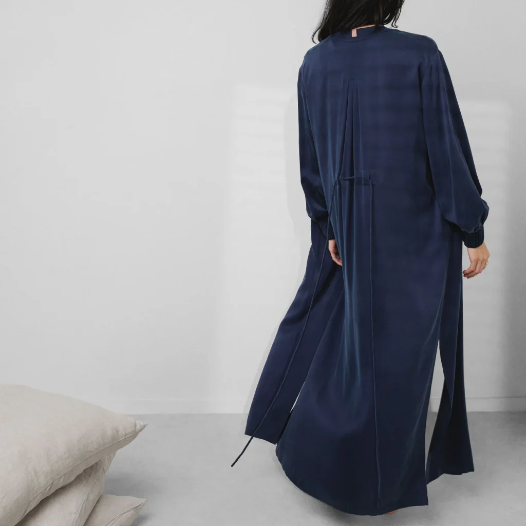 Washable Silk Long Robe manufacturer
